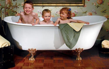 Jossette Dual Copper Bath Tub